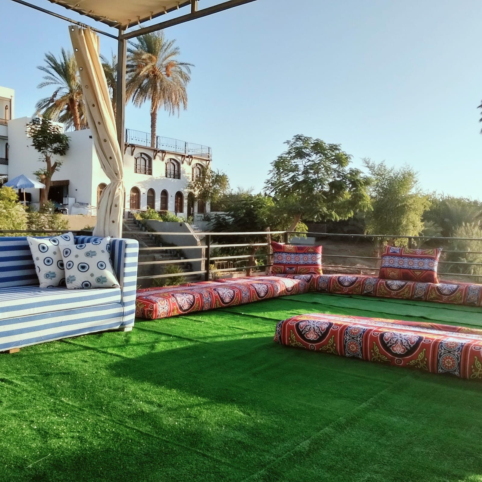 Nil Dahabya Trip 4 Nights from Aswan to Luxor experience image