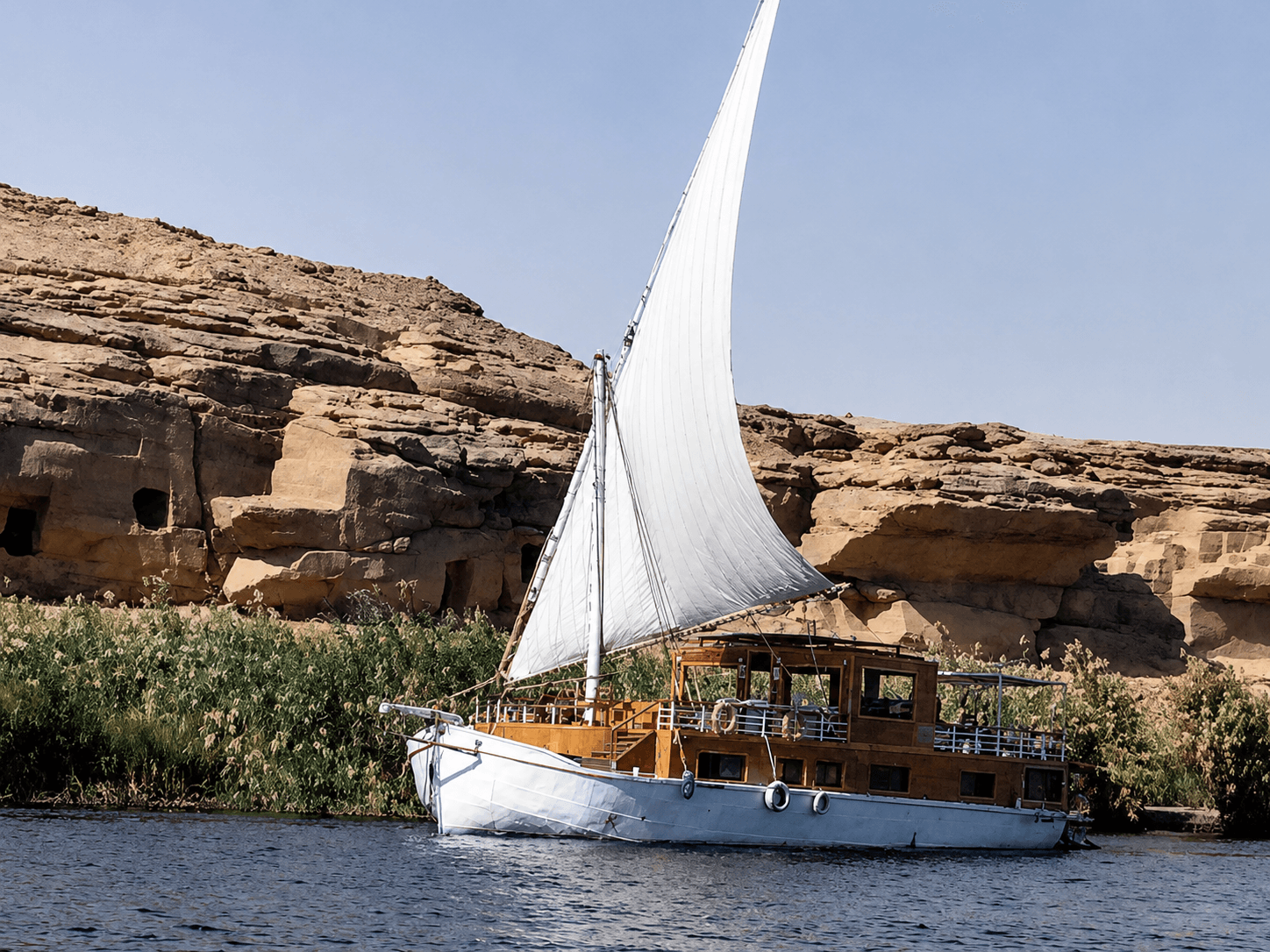 Intimate Boutique Dahabiya