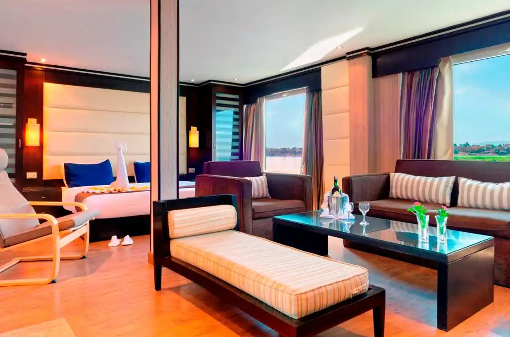 Nile Premium 4 Days Nile Cruise from Aswan to Luxor