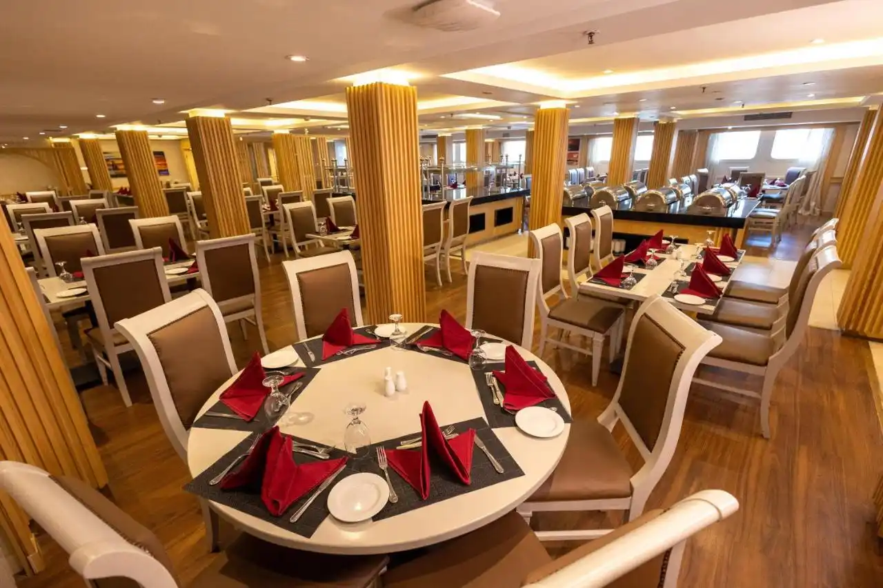 Tower Prestige 4 Days Nile Cruise from Aswan to Luxor
