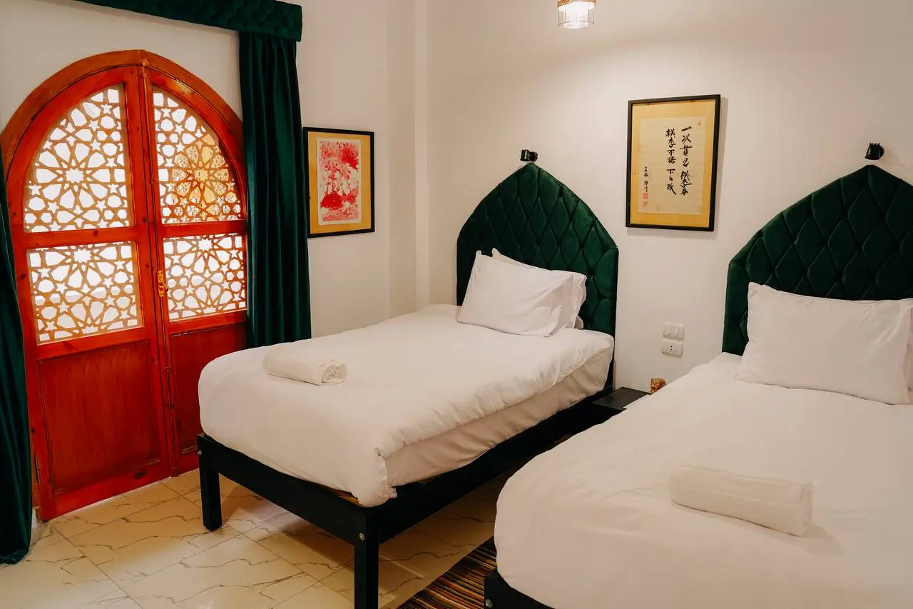 El Bawaba Host west bank luxor 2